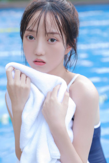 下雨天公交车站避雨第二季
