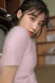 寂寞的女大学生在线观看